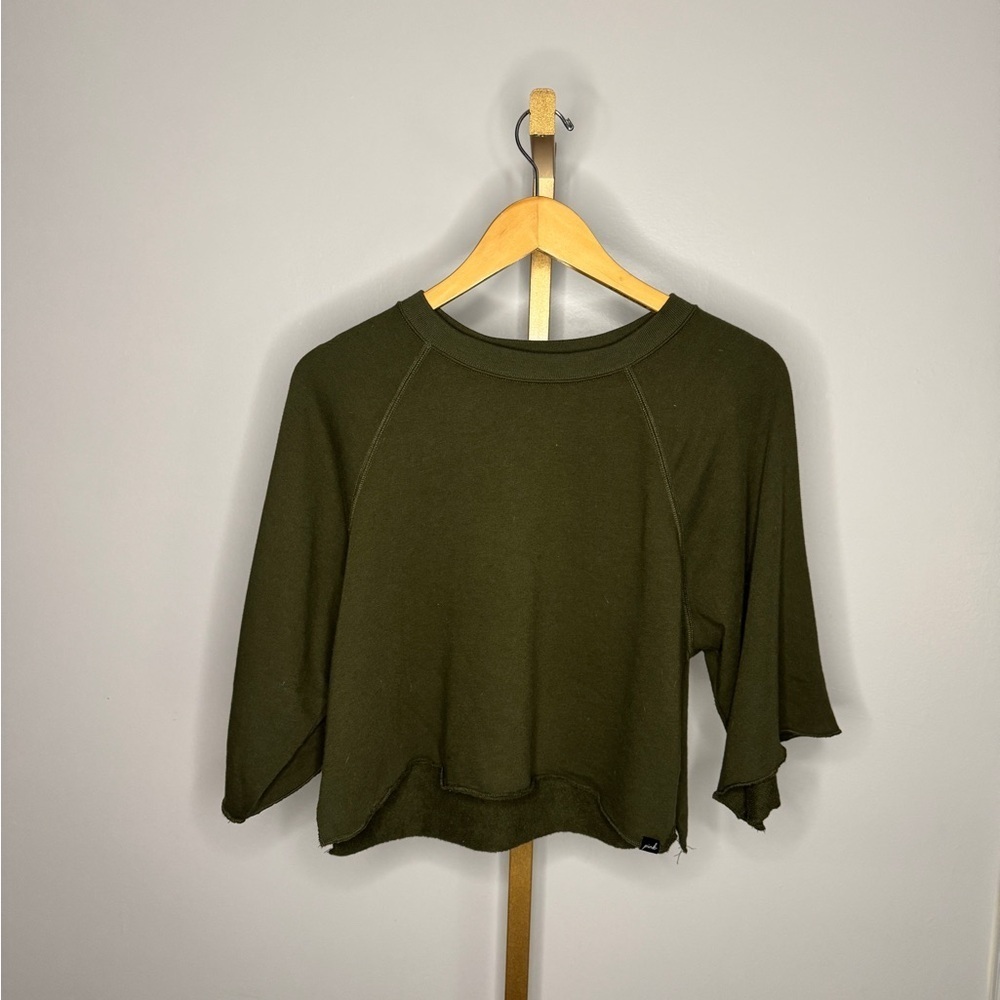 PINK Victoria's Secret Dark Green Crop Top - Picture 4 of 6